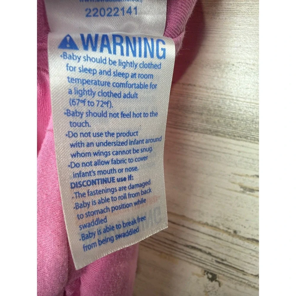 SwaddleMe Adjustable Swaddle Sack Girls S/M Pink